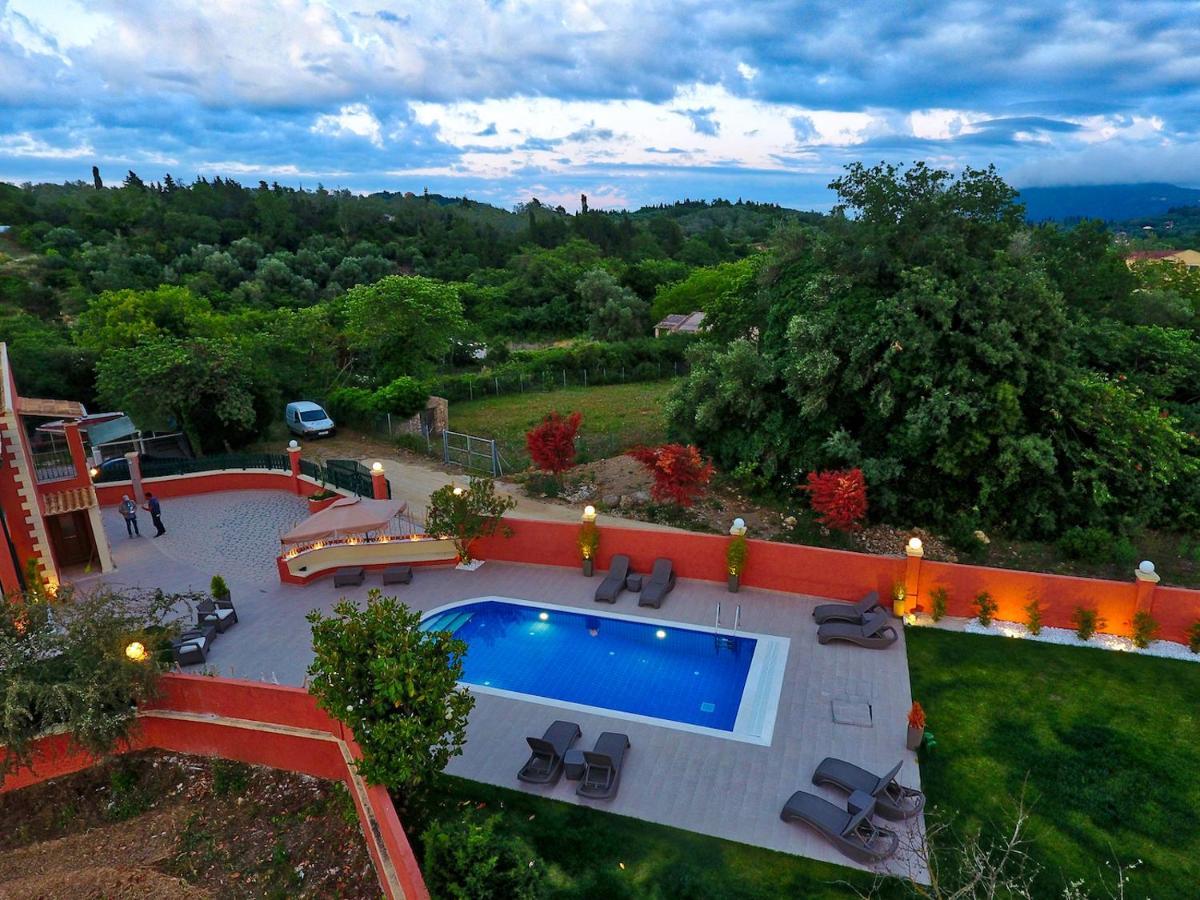 Villa Alex Szinarádesz Kültér fotó