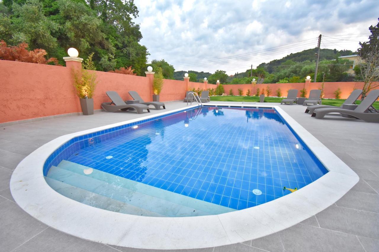 Villa Alex Szinarádesz Kültér fotó