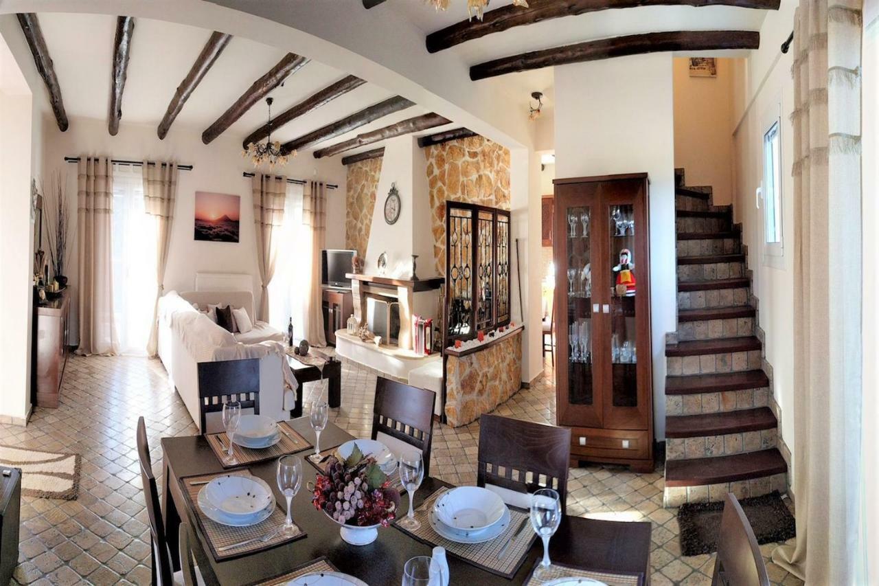 Villa Alex Szinarádesz Kültér fotó