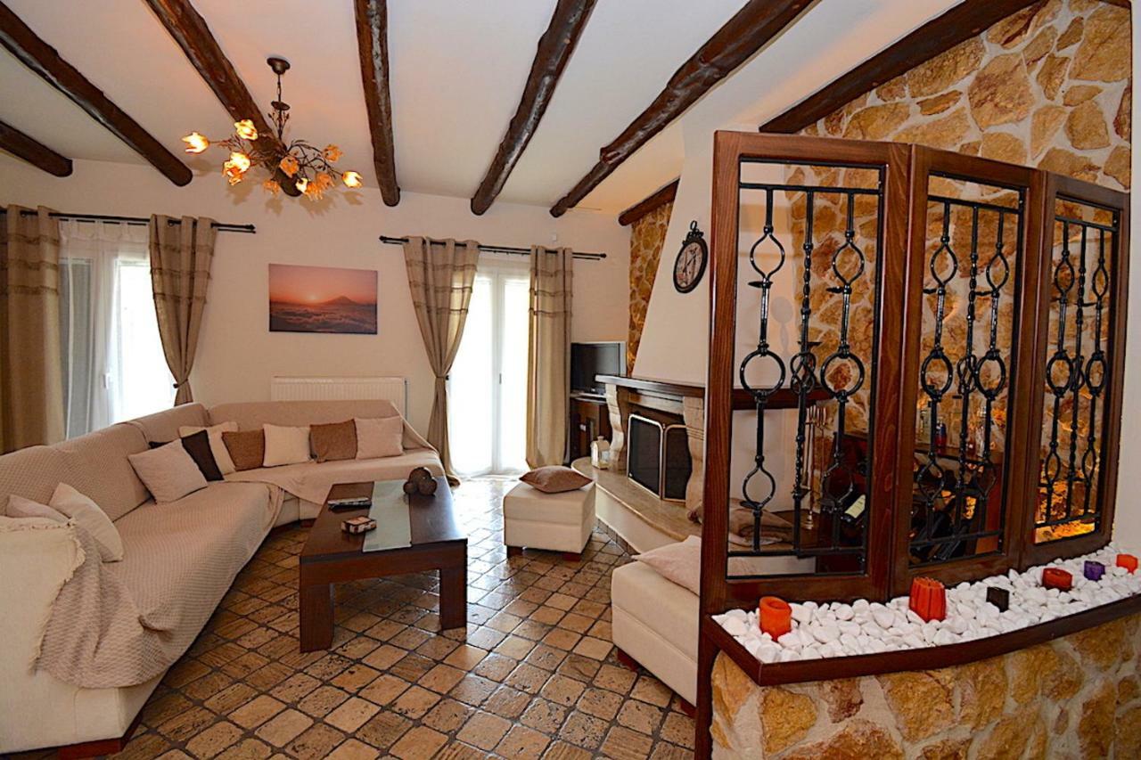 Villa Alex Szinarádesz Kültér fotó