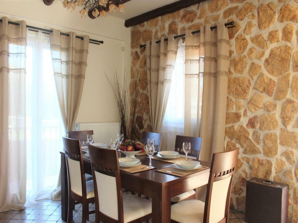 Villa Alex Szinarádesz Kültér fotó