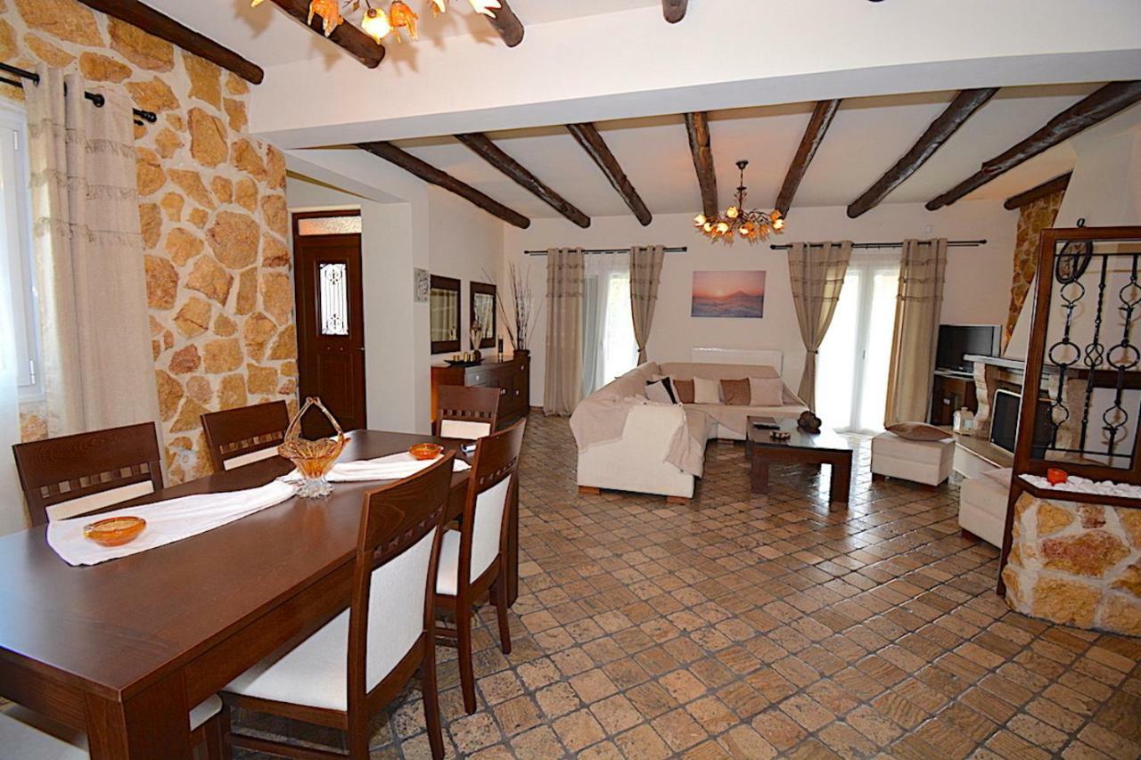 Villa Alex Szinarádesz Kültér fotó