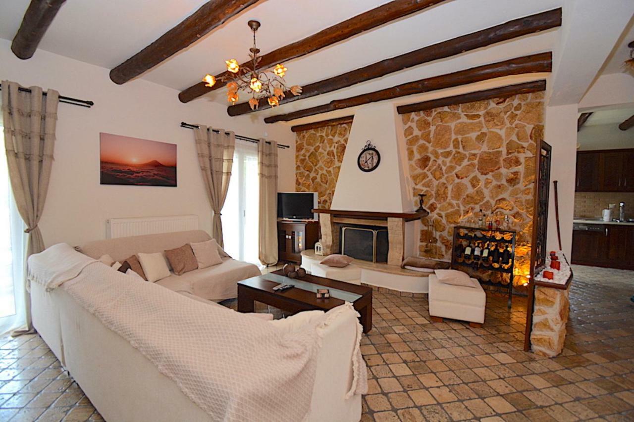 Villa Alex Szinarádesz Kültér fotó